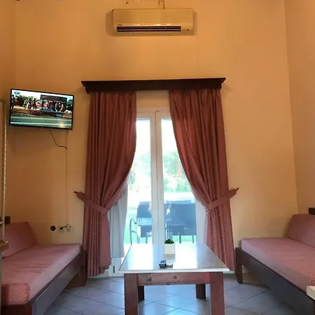 Pensiune Ballas Paradise Messonette