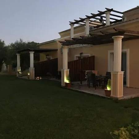 Ballas Paradise Messonette * Roda (Corfu)