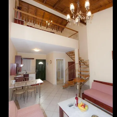 Ballas Paradise Messonette Pensiune Roda (Corfu)