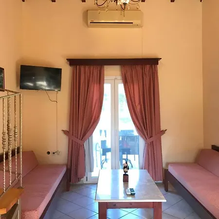 Ballas Paradise Messonette Gasthuis Roda (Corfu)